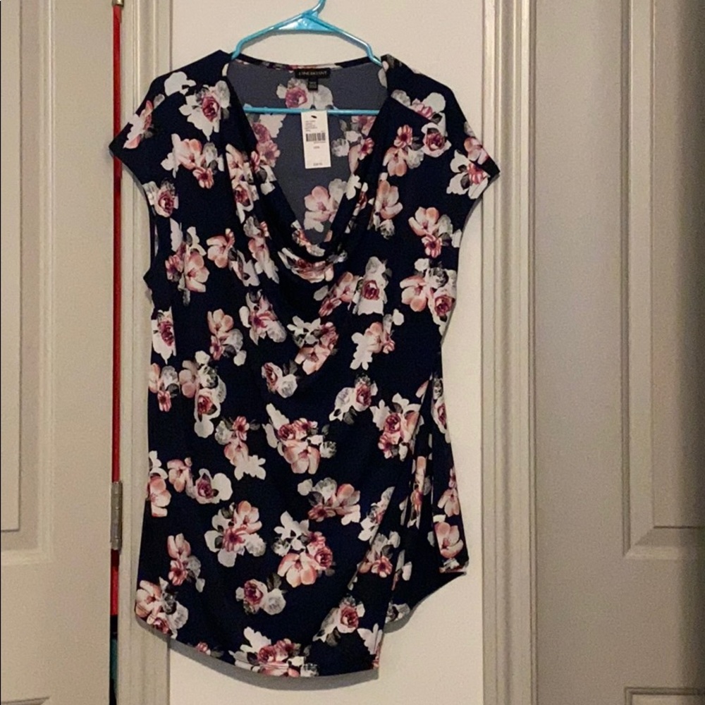 Navy floral top